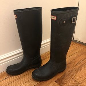 Hunter Rain Boots - Size 8 (EU 39)